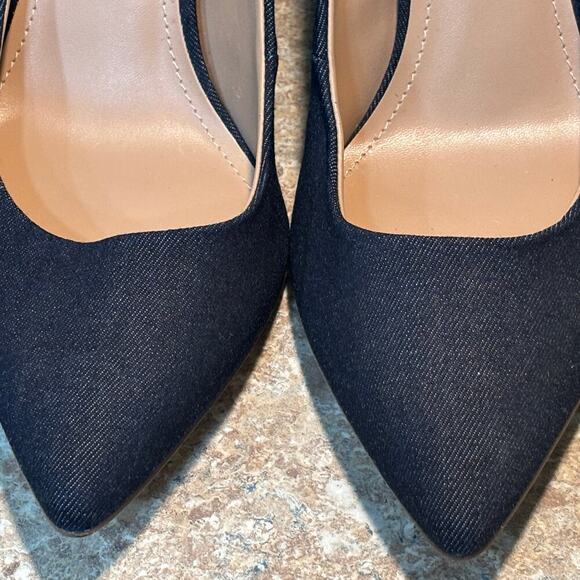 BCBG Generation Levonne Dark Blue Denim Pointed Toe Leather Sole Heels Size 10 - Picture 6 of 9